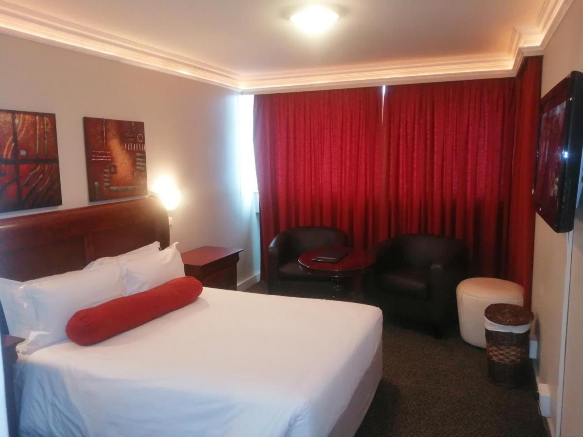 La Mercy Beach Hotel Extérieur photo