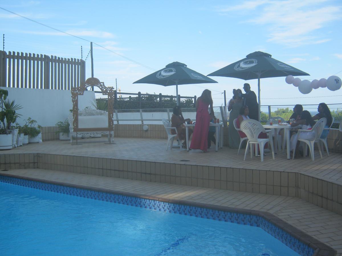 La Mercy Beach Hotel Extérieur photo